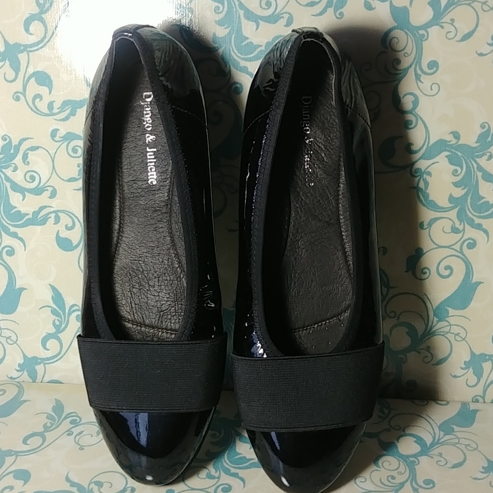 New Django & Juliette black ballerina